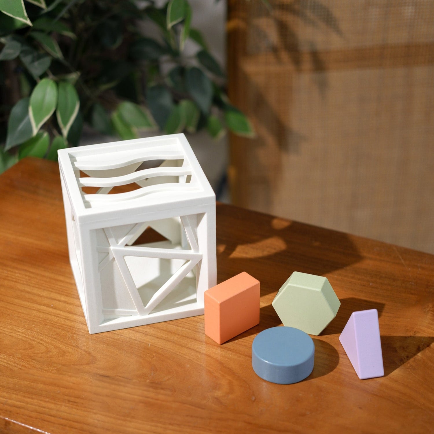 Shape Container