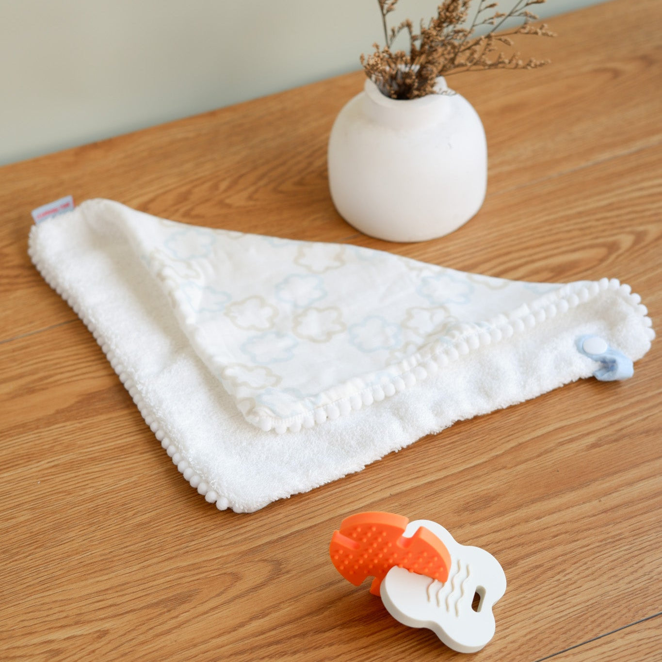 安撫巾及矽膠牙膠