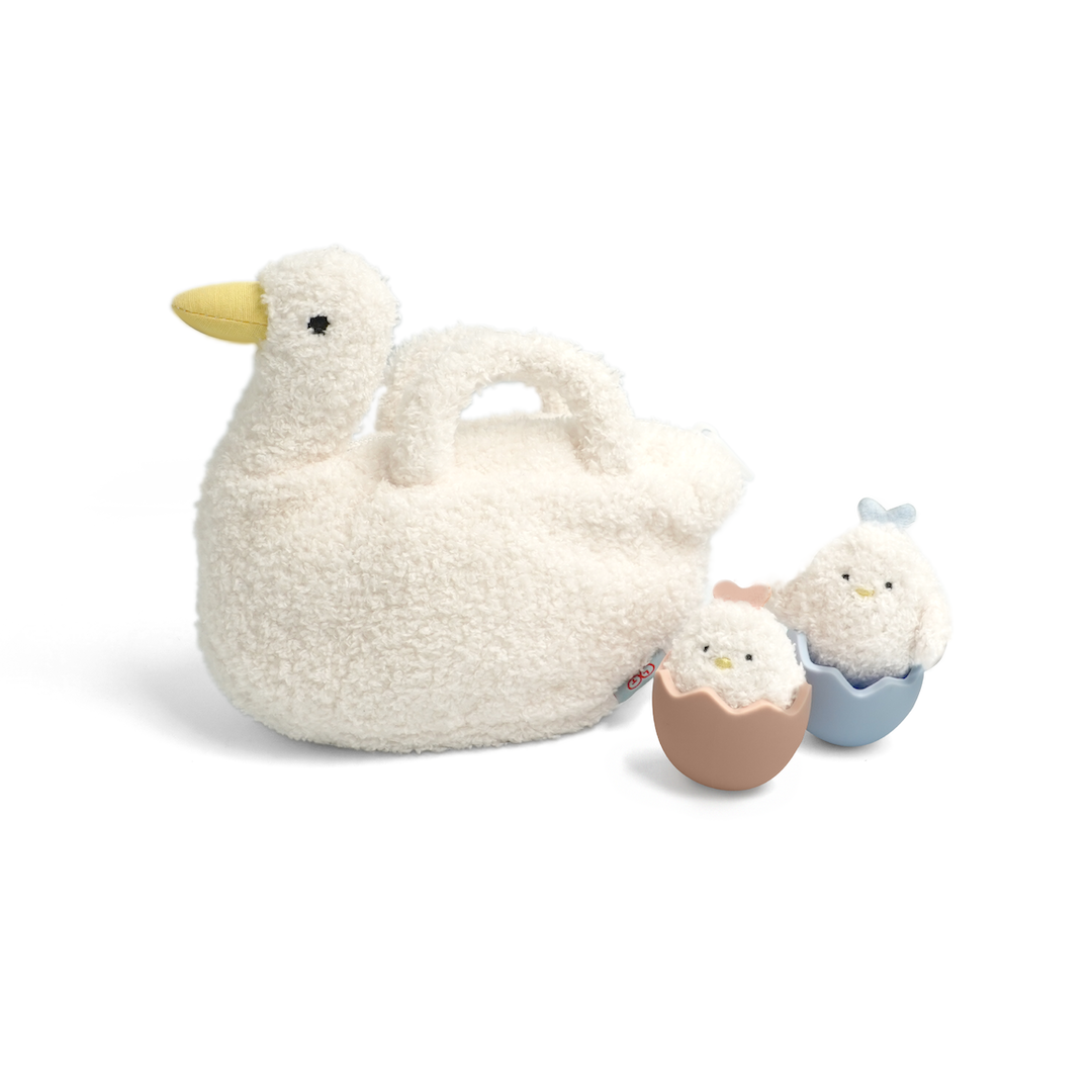 鵝媽媽扮演玩具