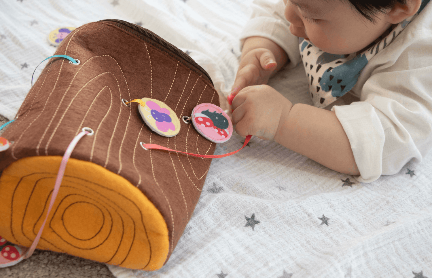 How to clean baby’s toys? Wooden, fabric, paper, and more. - Learning Time HK