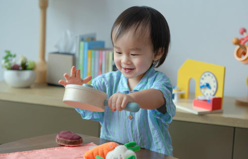 Is it time to start worrying if your child hasn't started talking? - Learning Time HK
